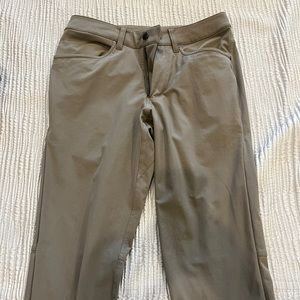 Men’s Lululemon Slim Utilitech Carbon Dust 28x34